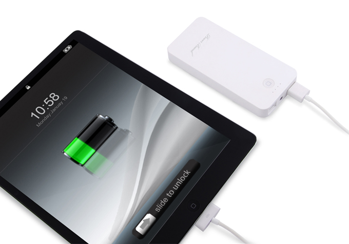 portable power station charging ipad