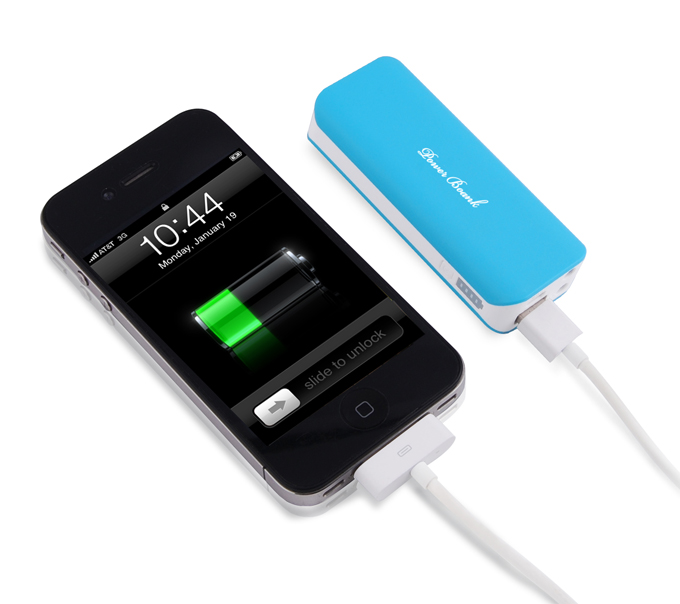 portable charger charging iphone